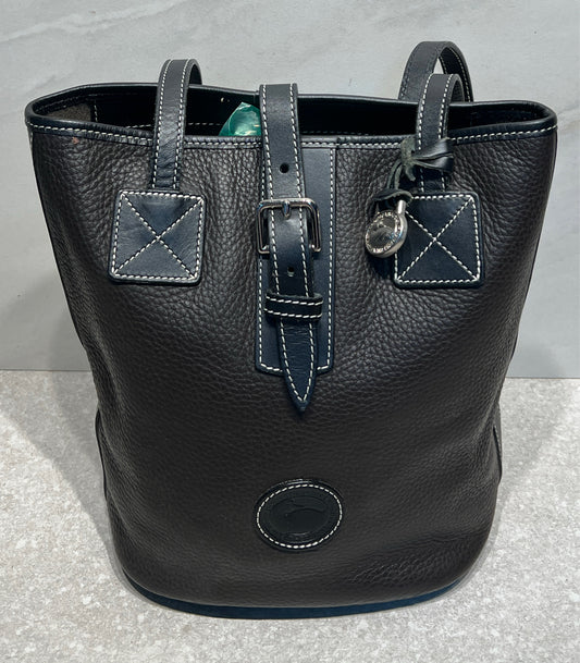 Dooney And Bourke Handbag