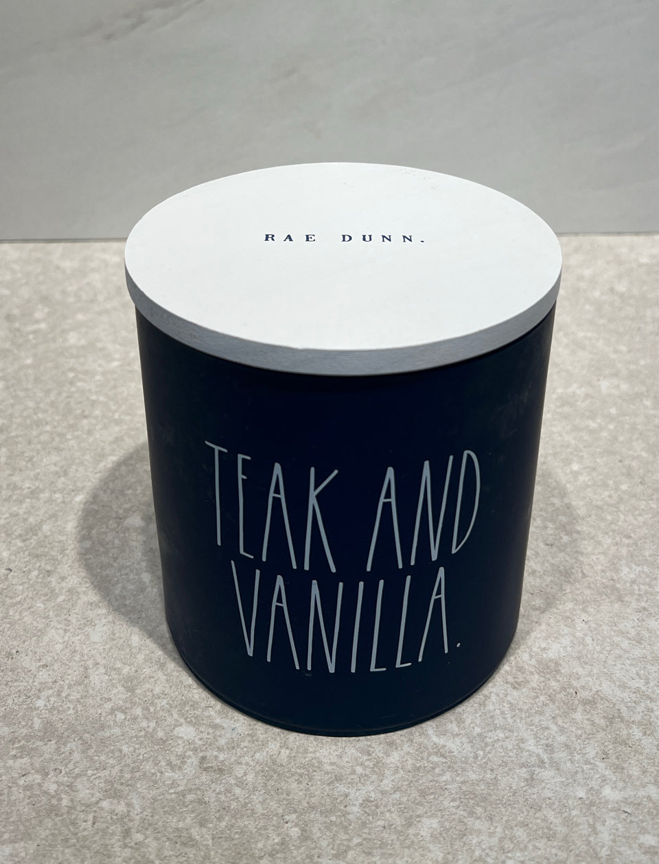 Rae Dunn Candle