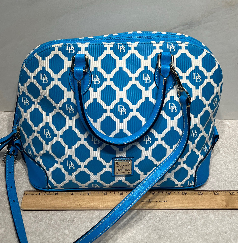 Dooney And Bourke Handbag