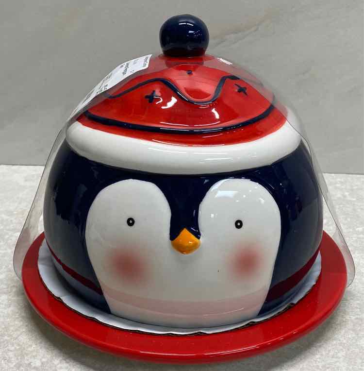 Covered Penguin Dish