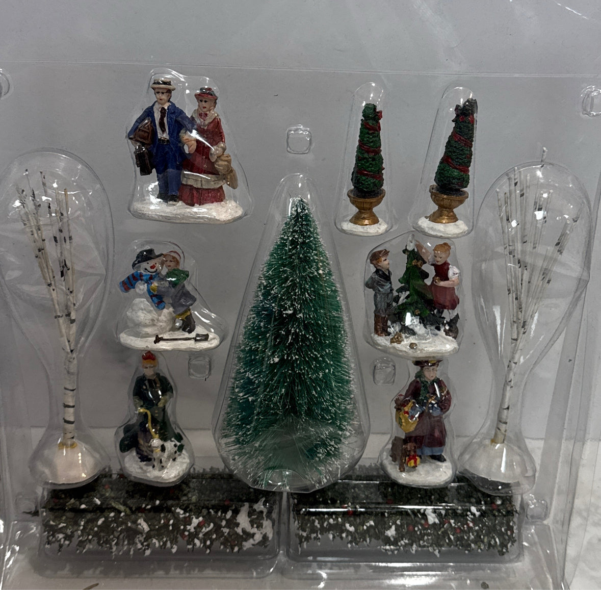 Village Accessory Set