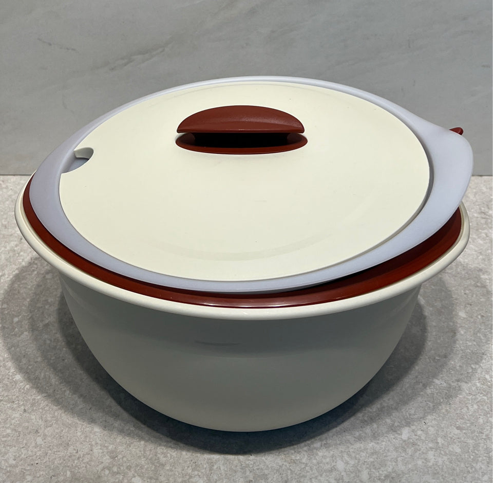 Tupperware Insulated Oval Server