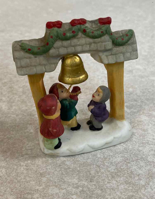 Figurine
