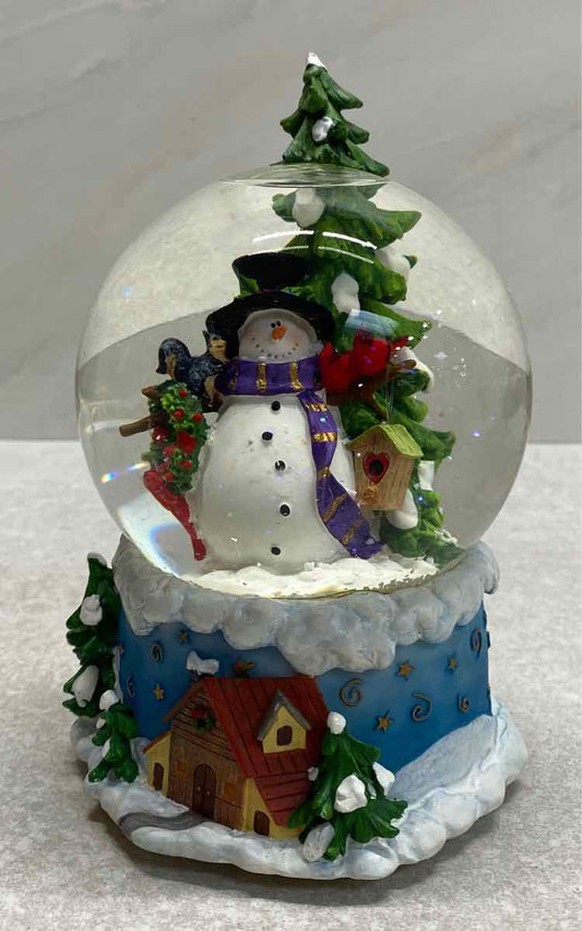 Musical Snow Globe