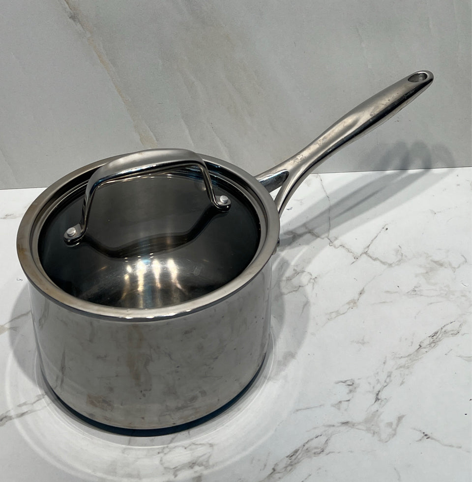 Covered Pampered Chef Pot