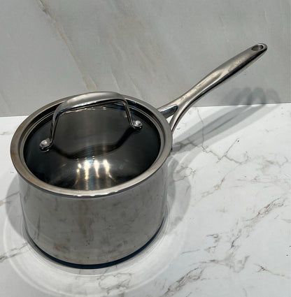 Covered Pampered Chef Pot