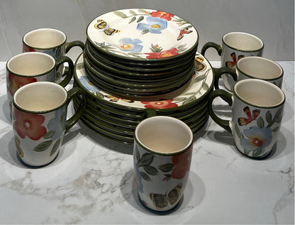 Pfaltzgraff Set