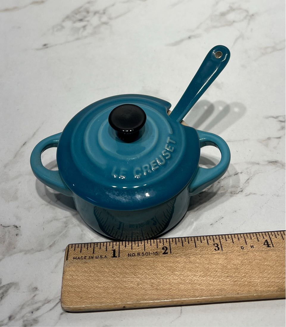 Le Creuset Covered Bowl with Spoon
