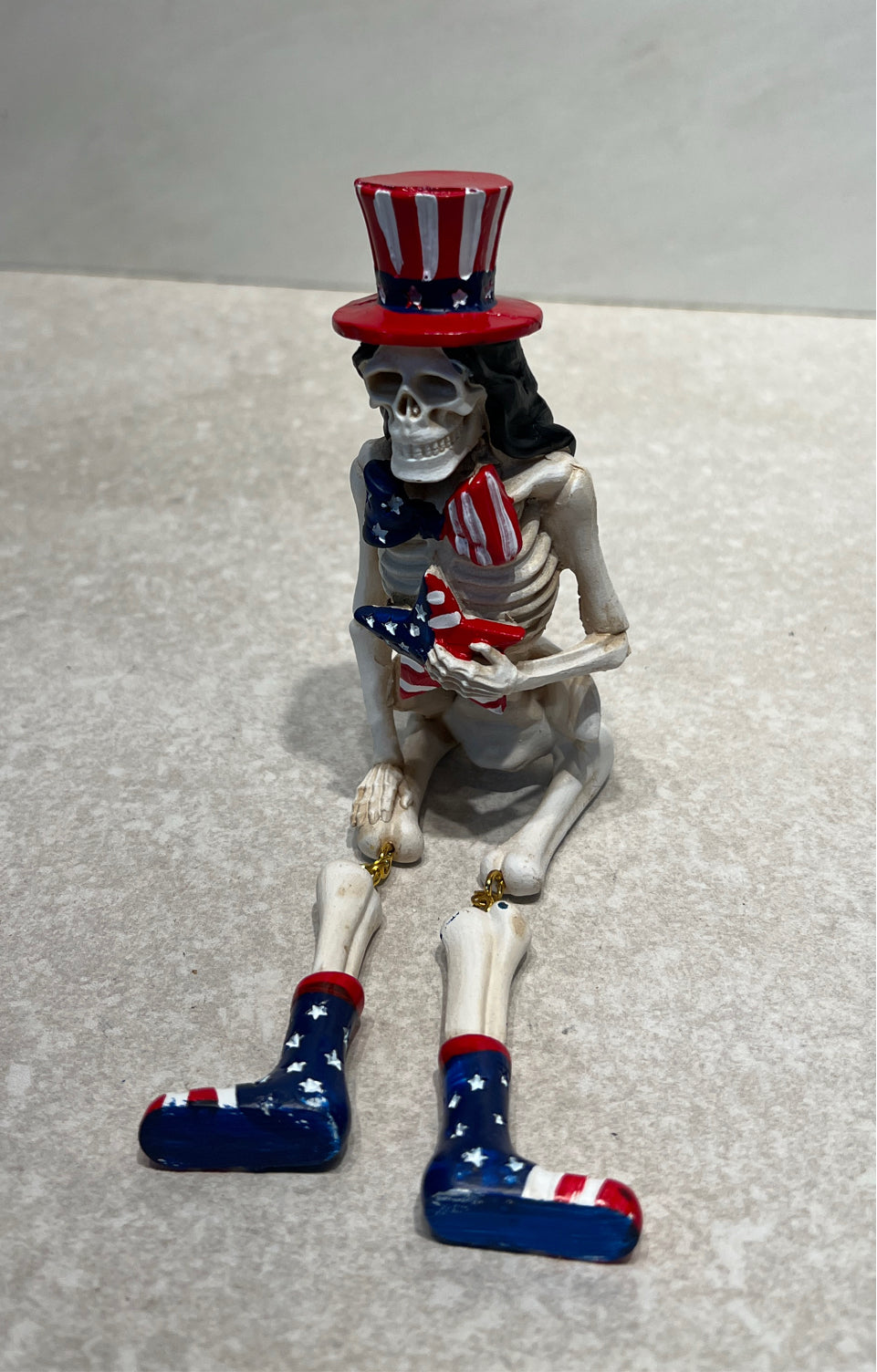 Skeleton Sitter