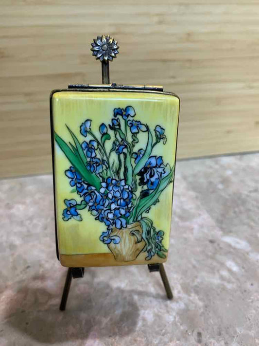 Peint Main Van Gogh Trinket on Easel