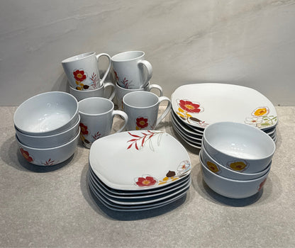 Dinnerware Set
