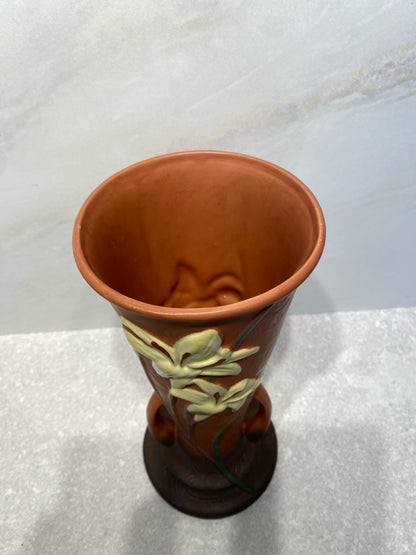 Roseville Vase 139-12