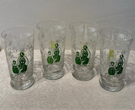 Set of 4 Glasses