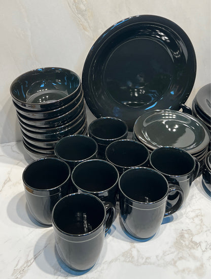 Dinnerware Set for 8