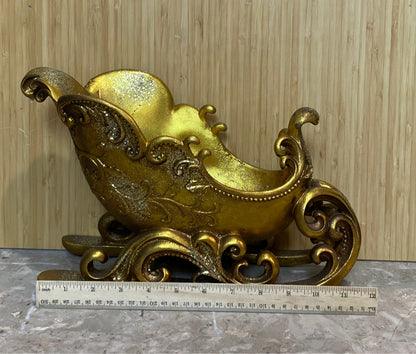 Gold sleigh