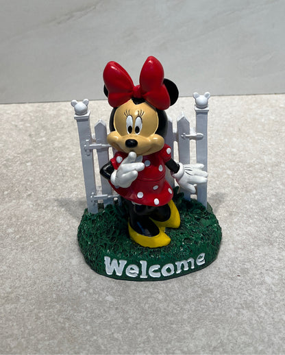 Minnie welcome