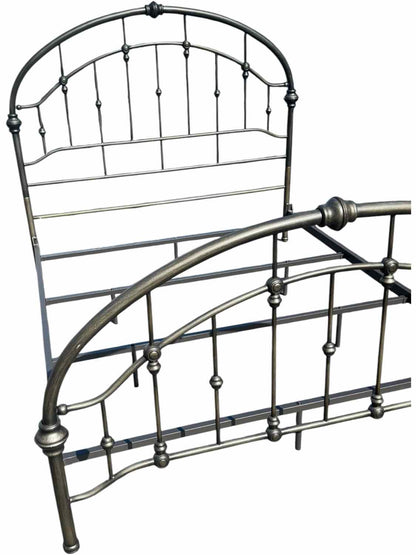 Queen Heaboard, Footboard, Metal Frame