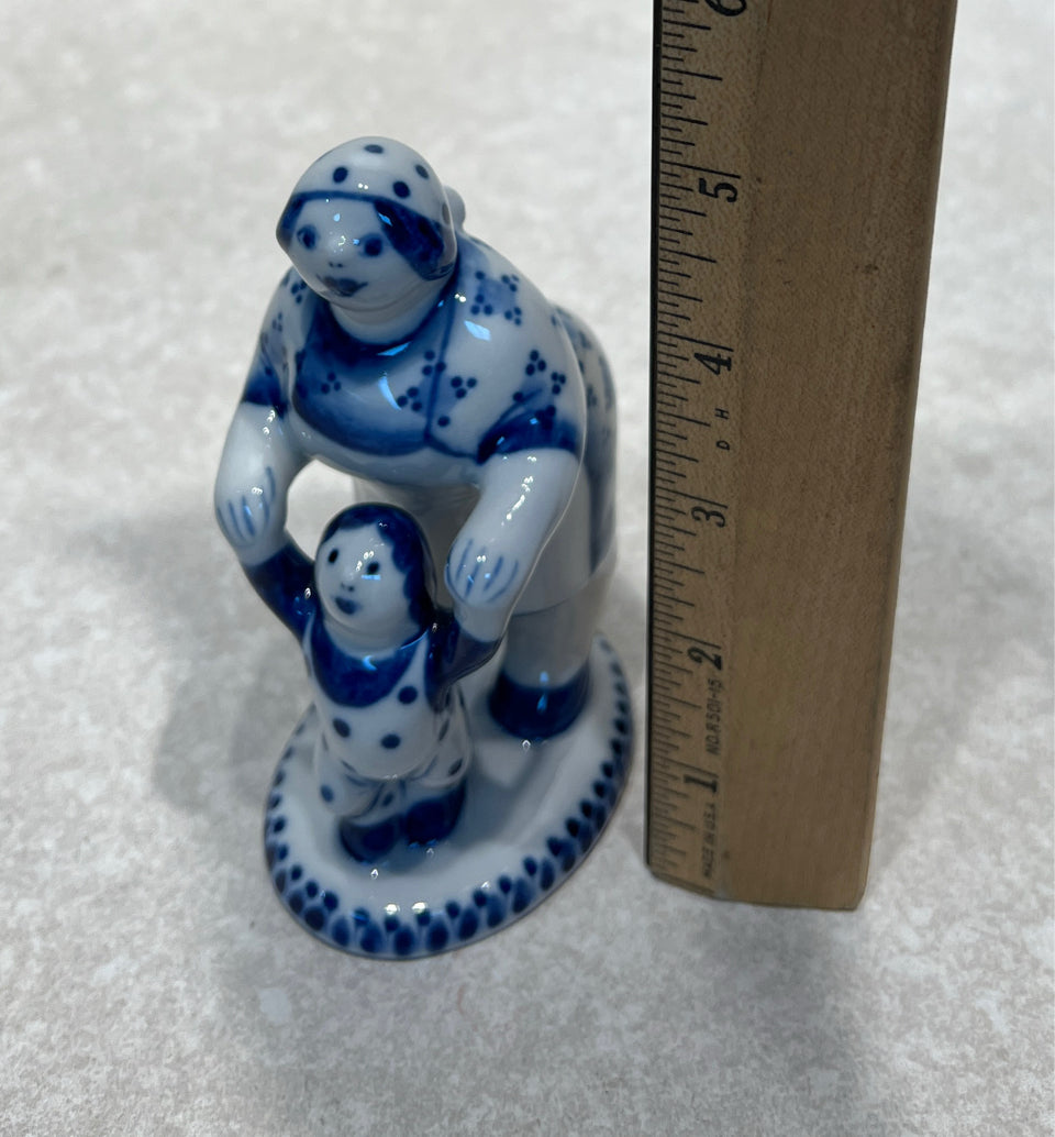 Gzel Russian Figurine