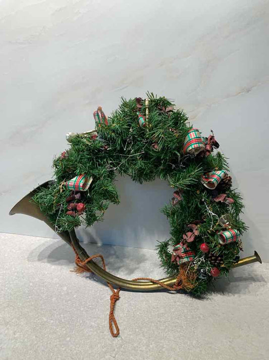 Decorated Horn