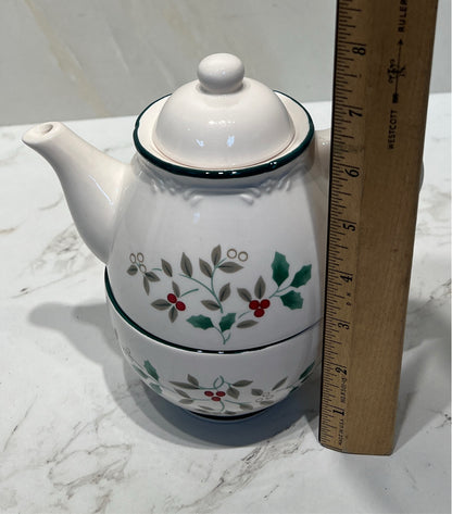 Pfaltzgraff Tea For One