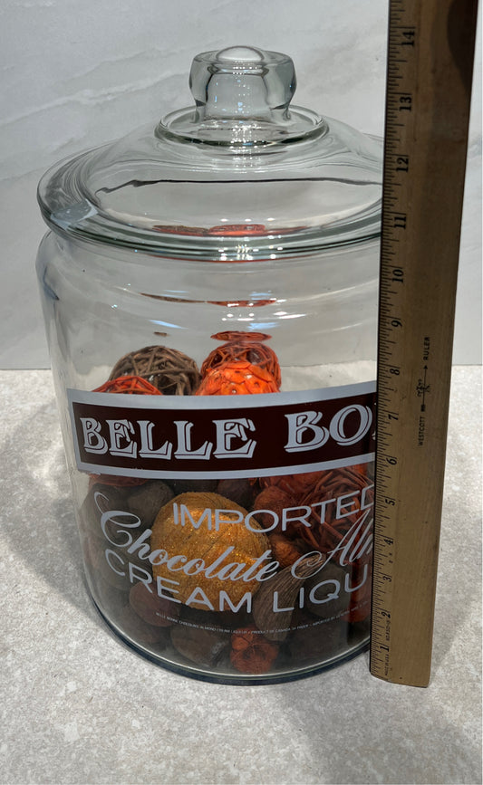 Belle Bonne Covered Jar *Chipped Lid*