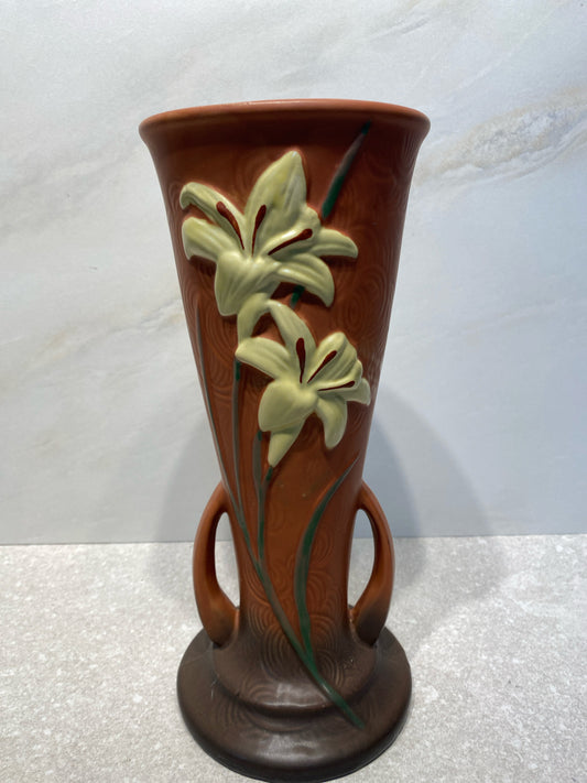 Roseville Vase 139-12