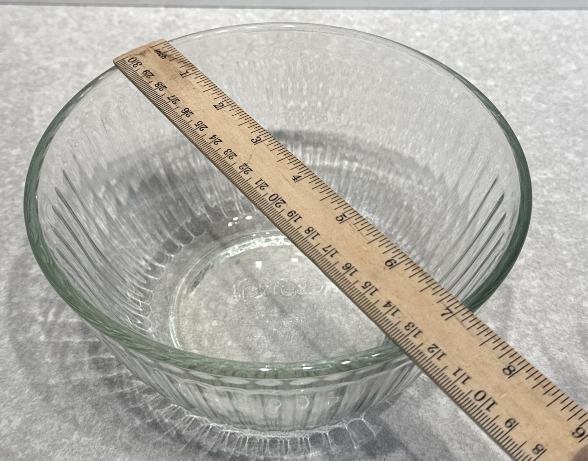 Pyrex Bowl