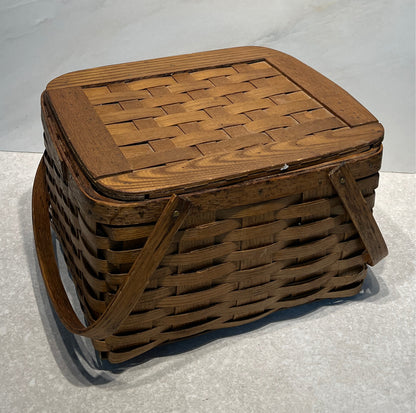 Vintage Peterboro Pie Basket