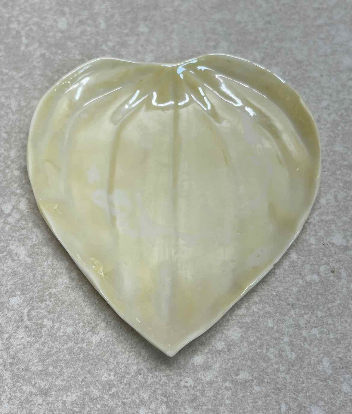 Belleek Heart Plate