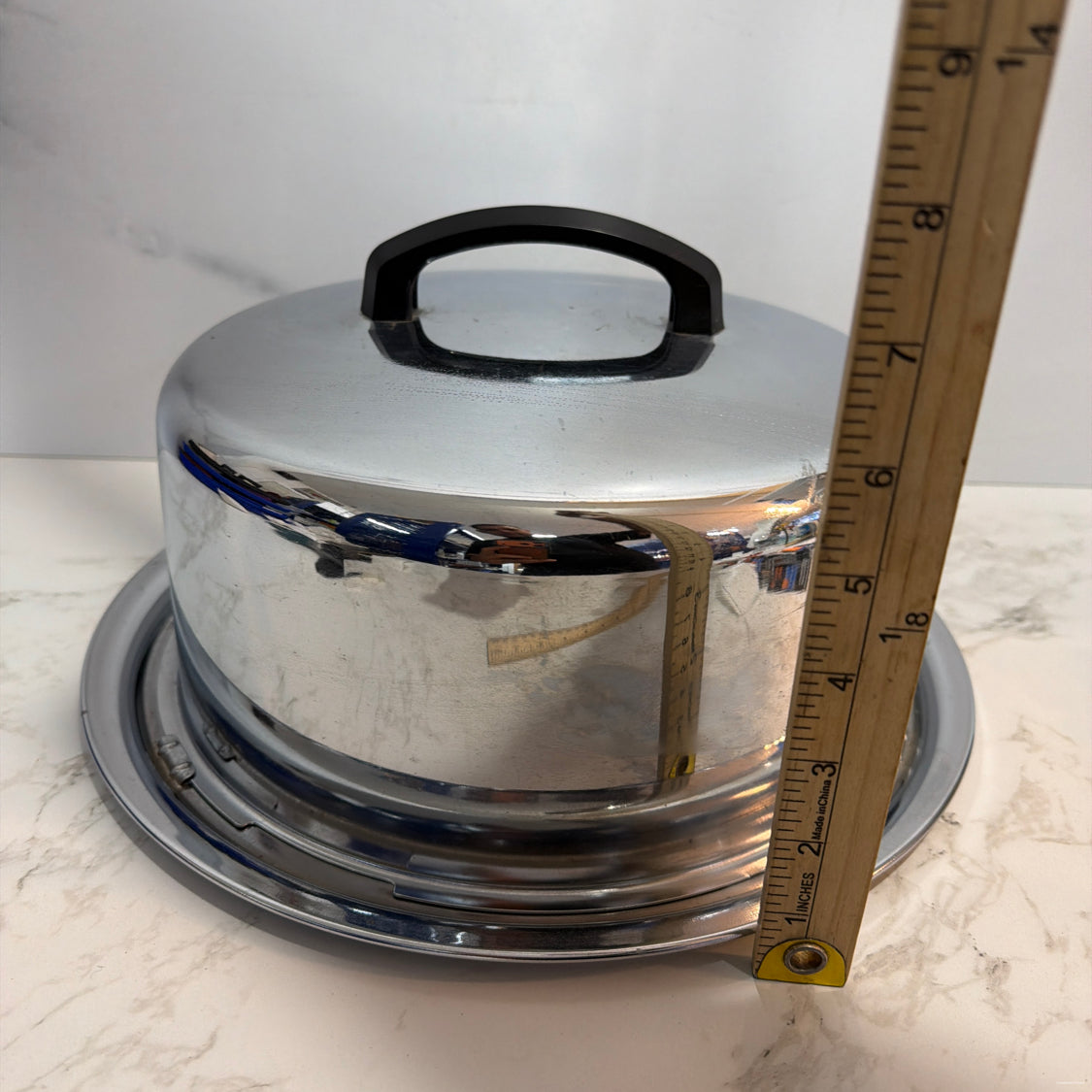 Covered Cake Plate