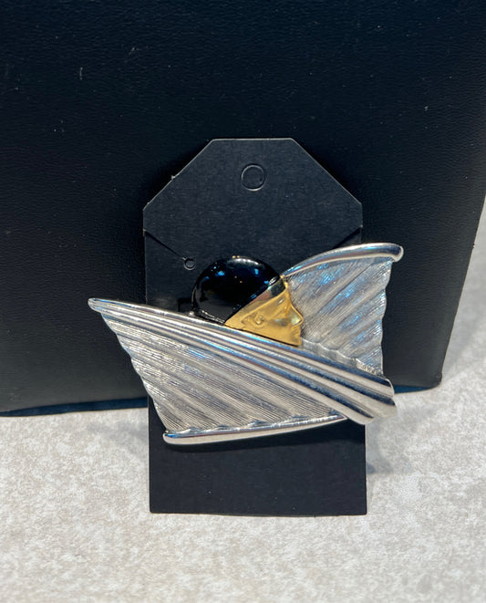 Pin