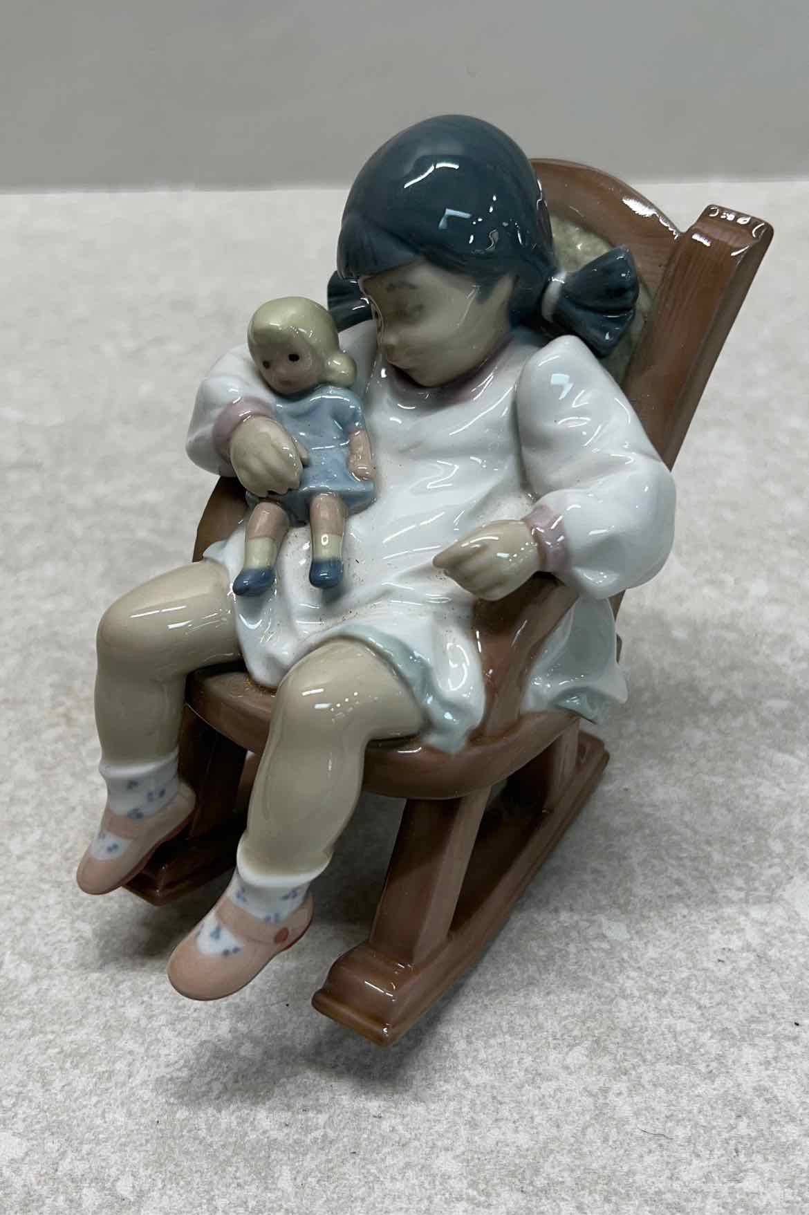 Lladro Naptime