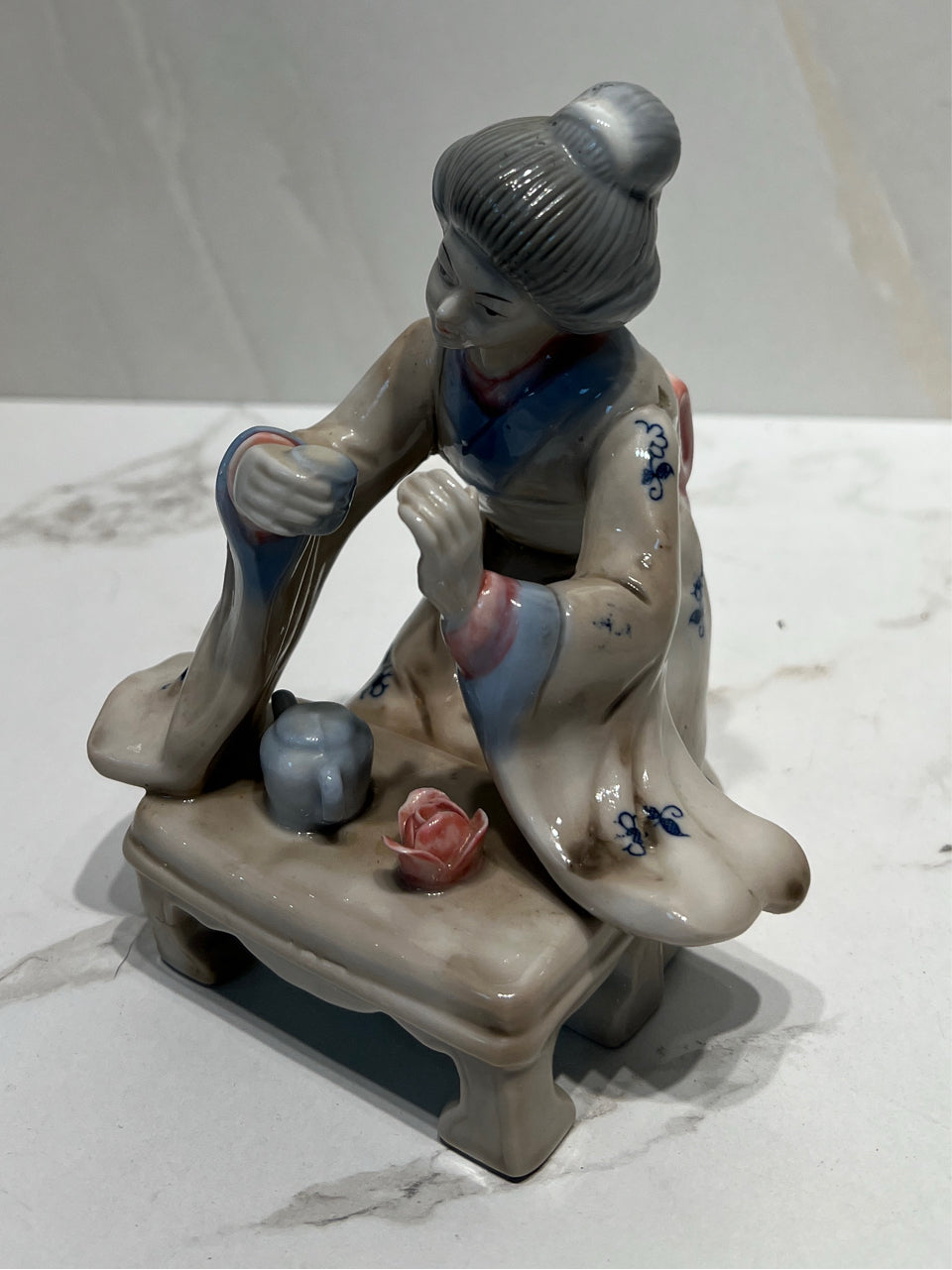 Figurine