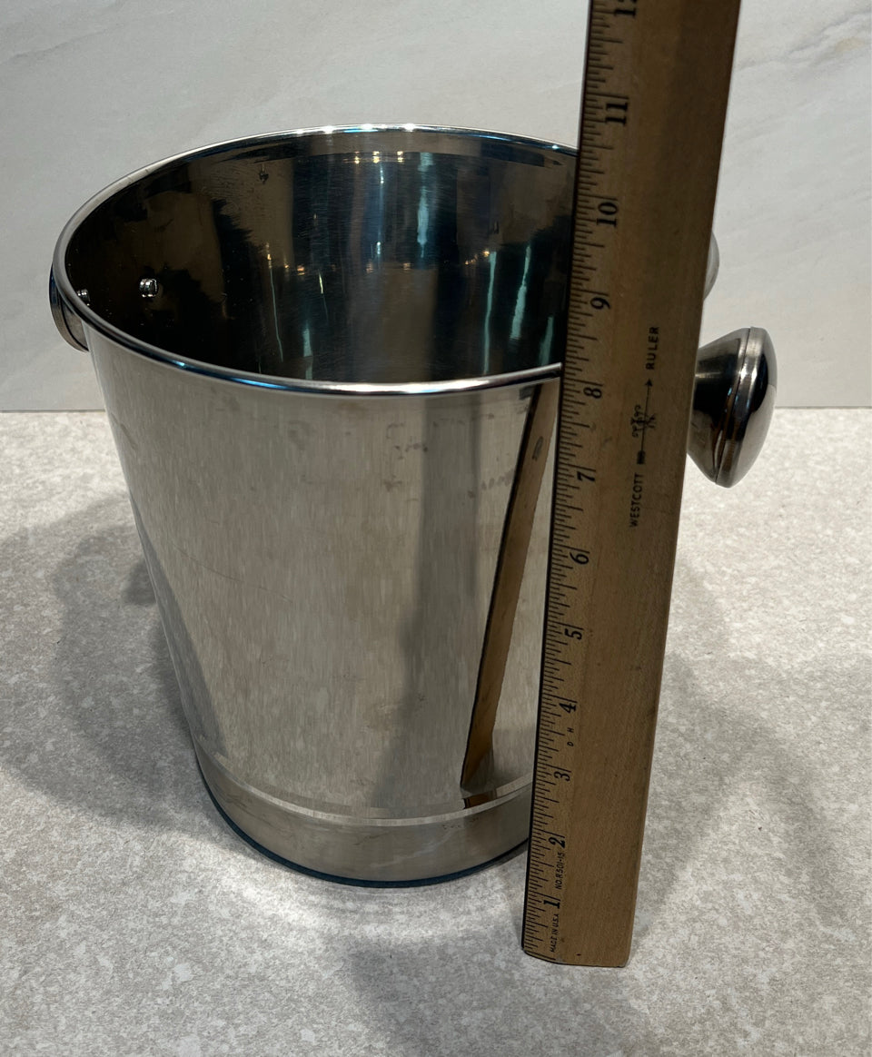 Ice Bucket