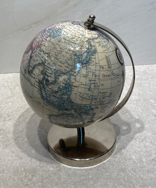 Globe