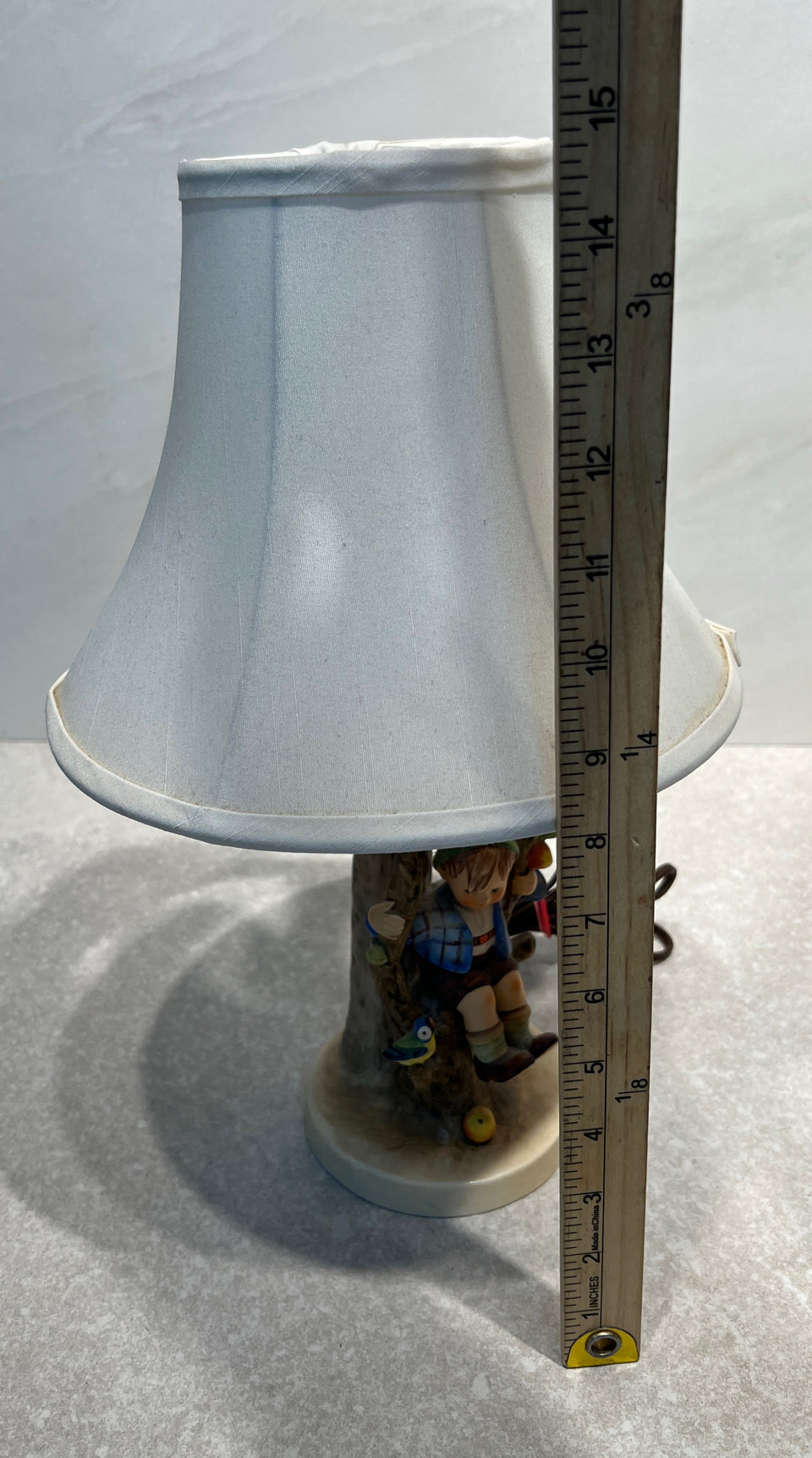 Hummel Lamp