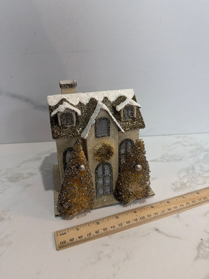 Pottery barn House