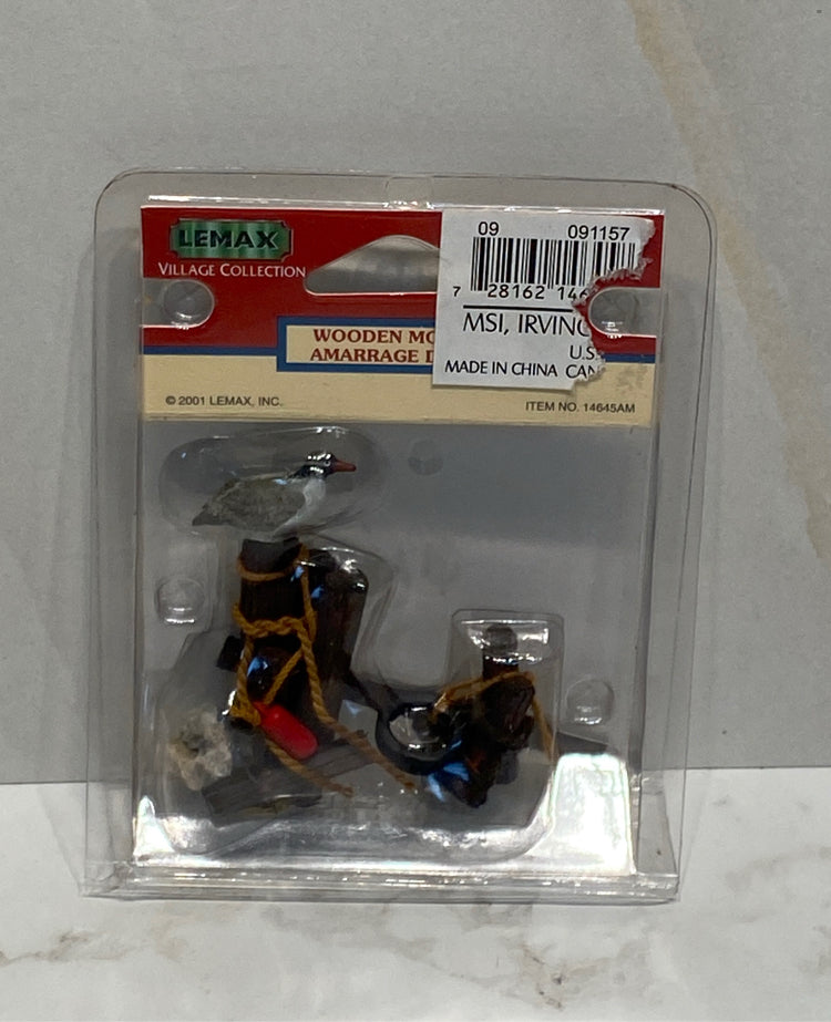 Lemax Figurine