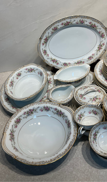 Noritake Somerset Dinnerware Set