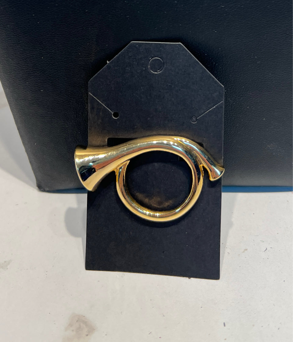 Horn Pin