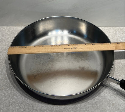 Revereware Covered Pan