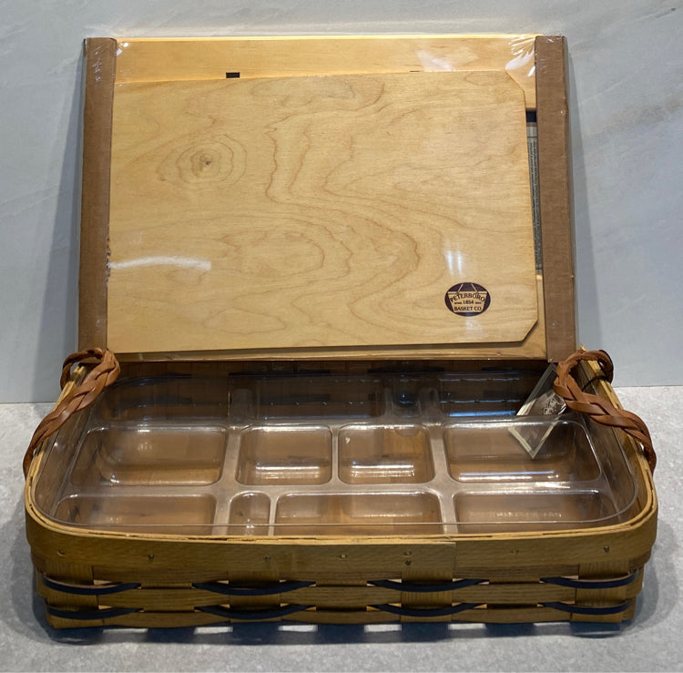 Peterboro Basket with Tray