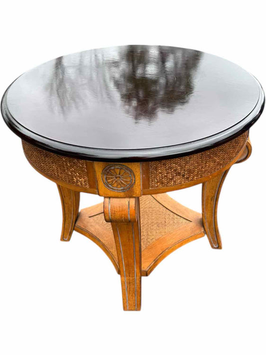 Round Table