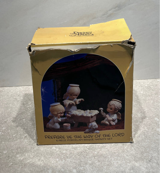 Precious Moments Nativty Set