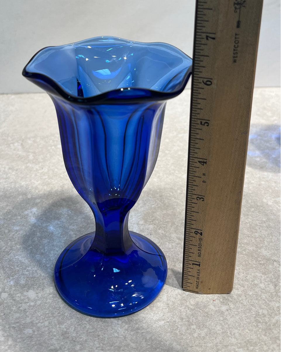 Set of 8 Blue Ice Cream Glasses