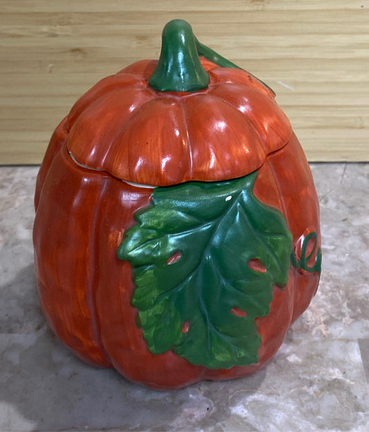 Yankee Candle Covered Pumpkin
