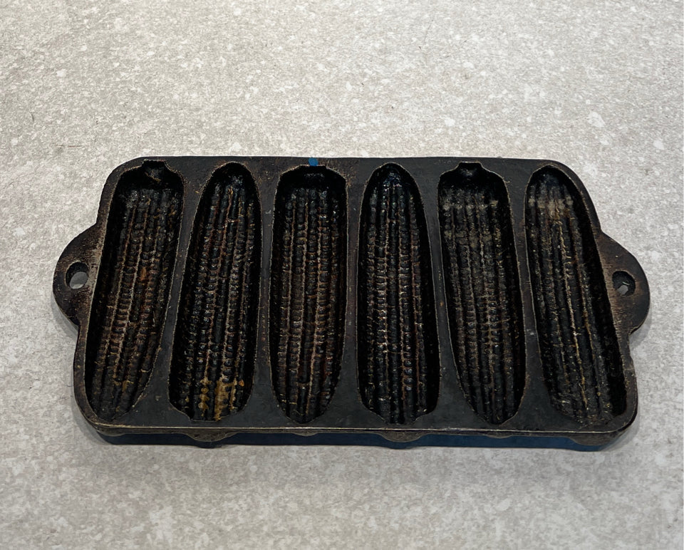 Cast Iron Corn Pan