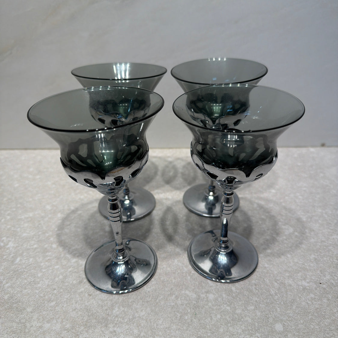 Set of 4 Glasses