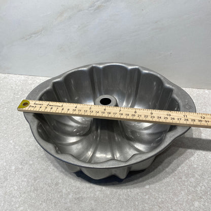 Bundt Pan