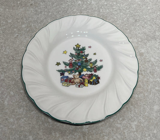 Nikko Christmas 7" Plate